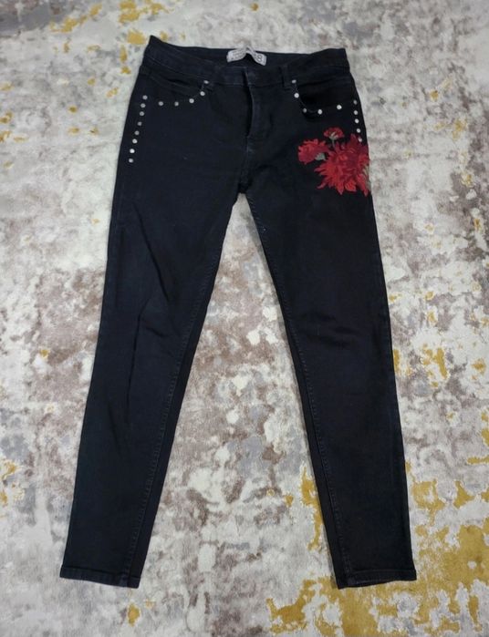 Blugi model floral