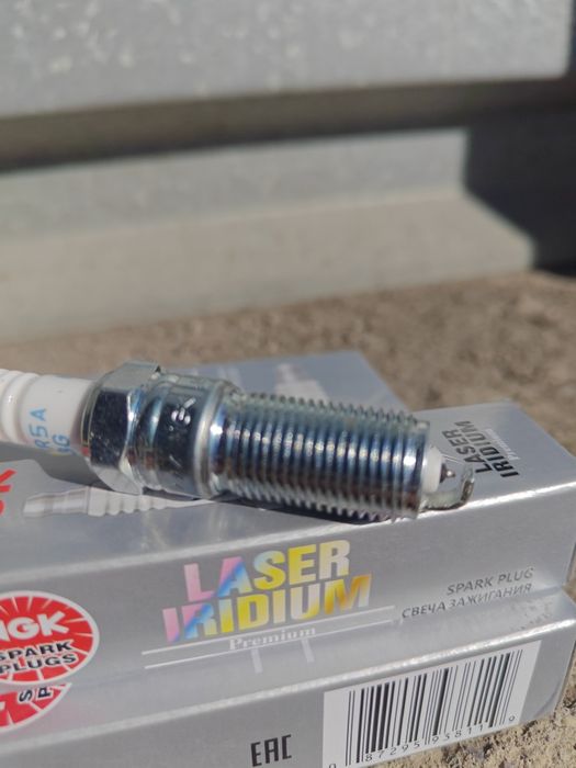 Иридиевые свечи NGK