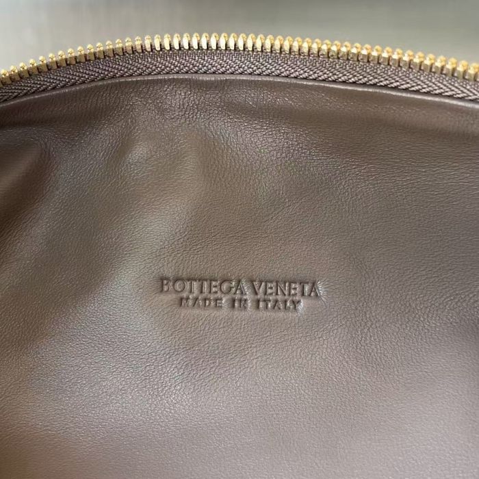 Bottega veneta чанта в кафяво