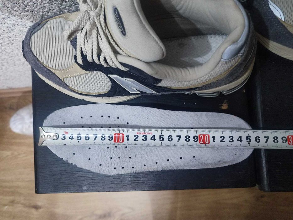 Маратонки New Balance 2002R