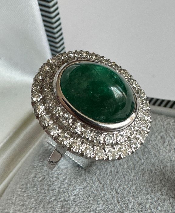 Впечатляващ 18К Златен Пръстен с 8К Изумруд и 1,5К Диаманти; ТОП Цена!