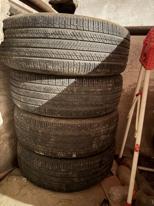Срочно продаю Летние шины