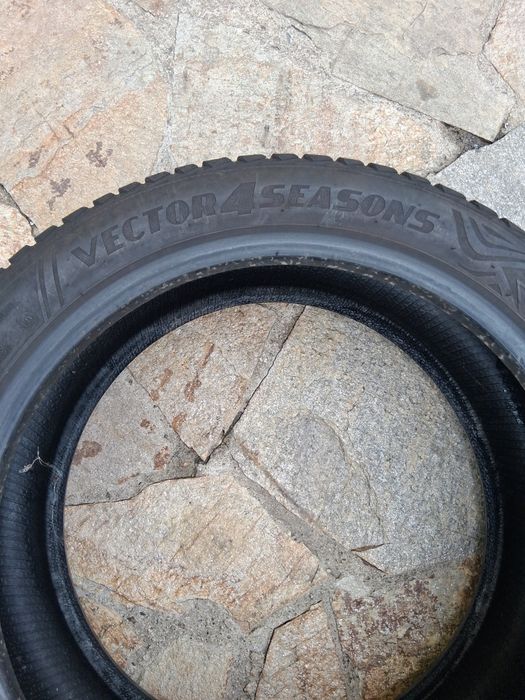215 45 17 Goodyear 91 W