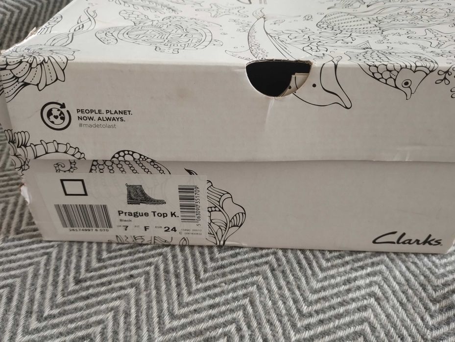 Clarks ботуши естествена кожа номер 24