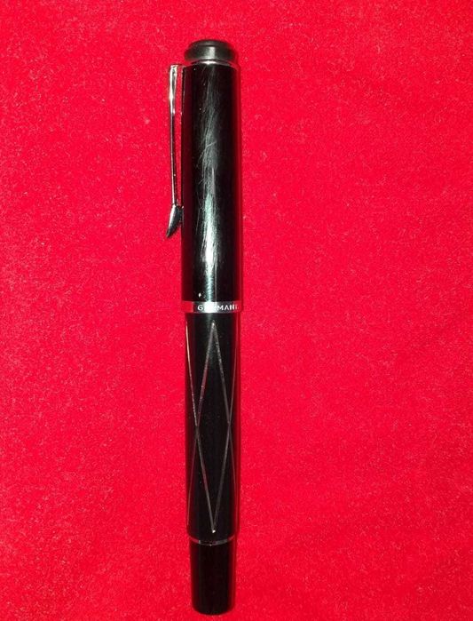 Stilou Pelikan Classic M215 cu piston