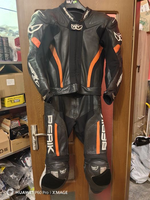 Мото екип Berik 2.0

Размер 48