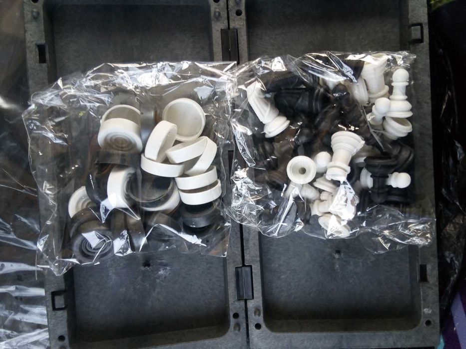 Shaxmat shashka doskasi va  figuralari  Шахмат доска фигуры доставкой