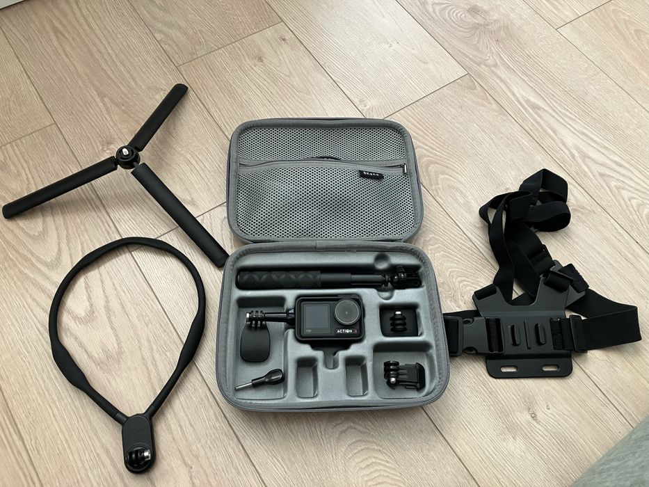 Dji osmo action 4 + карта памет и аксесоари