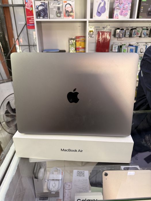 Ноутбук MacBook Air