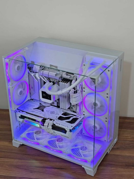 Нов | Гаранция | Ryzen 9800X3D | RX 9070XT | 32 GB RAM | Геймърски