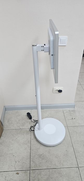 Планшет на ножке новый