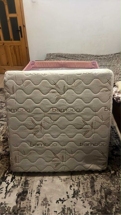 Сгъваема кошара с матрак