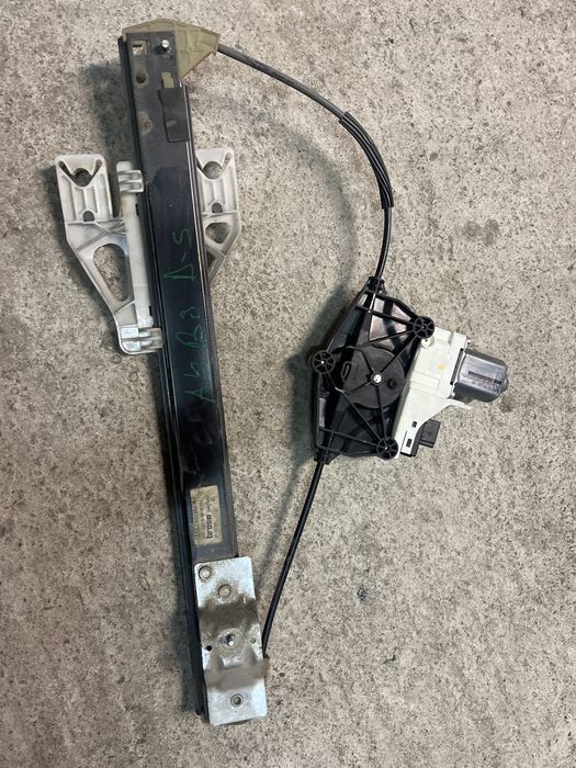 macara geam audi a4b8 dreapta spate