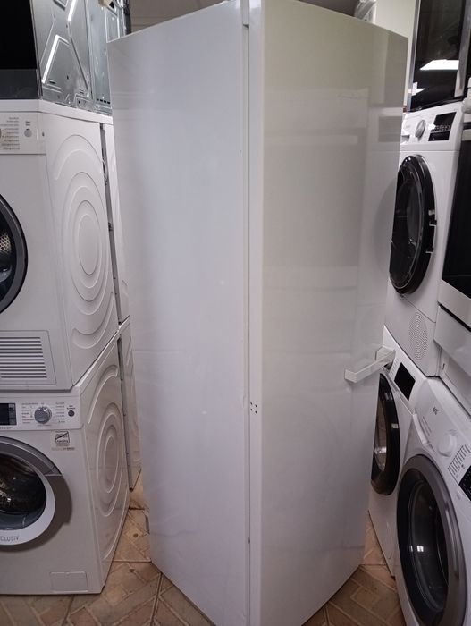 Голям хладилник охладител Миеле Miele А+++ Made in Germany 2г.Гаранция