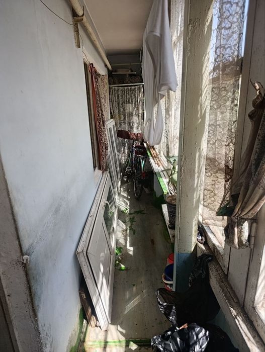 Продаётся квартира сергели 4 станция метро 2 ком.