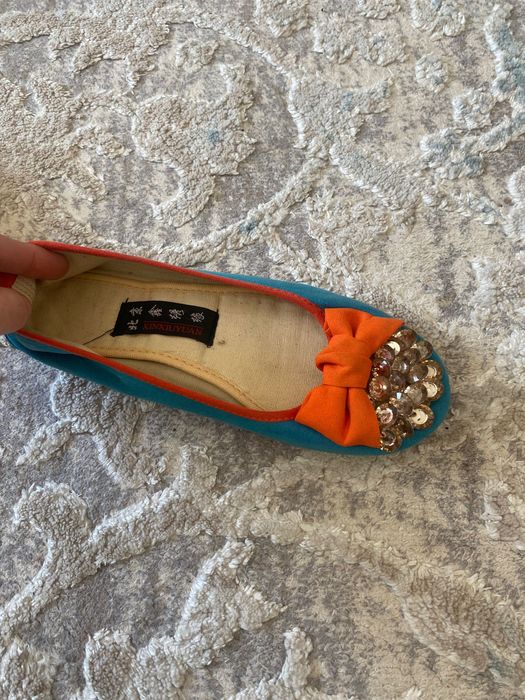 балетка  2000 тг