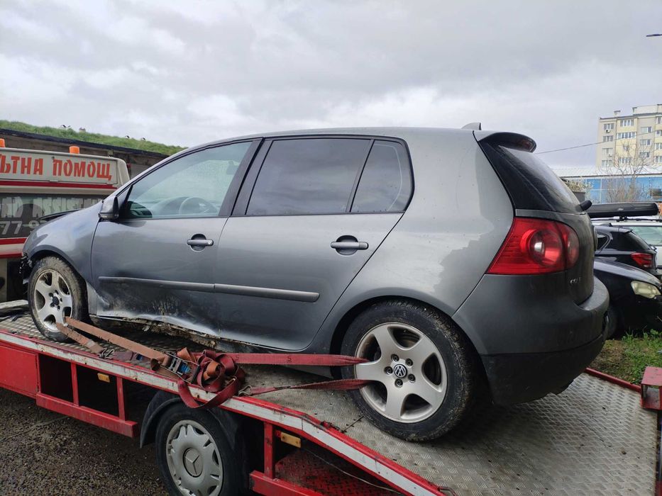 Vw Golf 5 за части