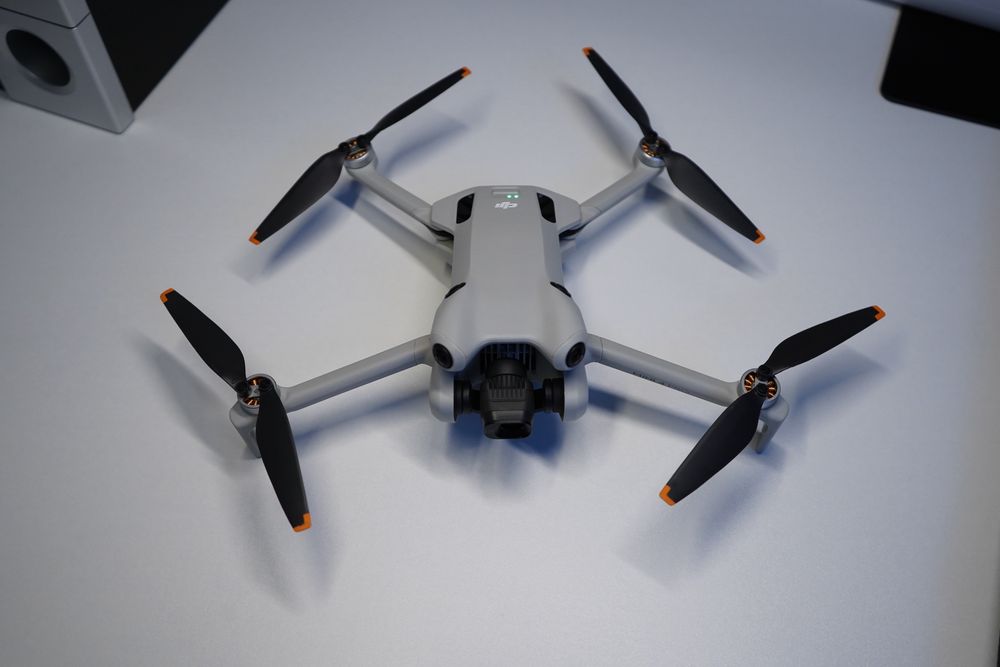 DJI Mini 4 Pro Fly More Combo + RC 2