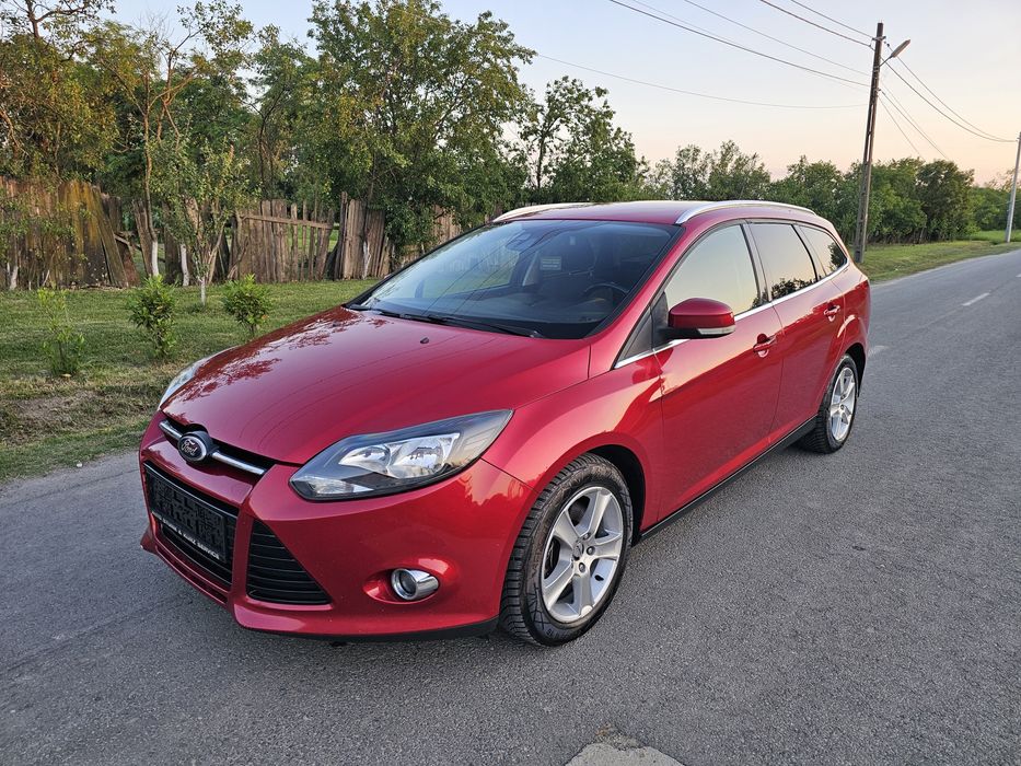 FORD Focus 2011 — imagine 4