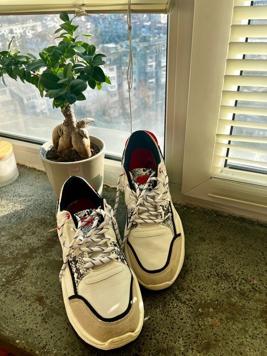 Маратонки/сникърси