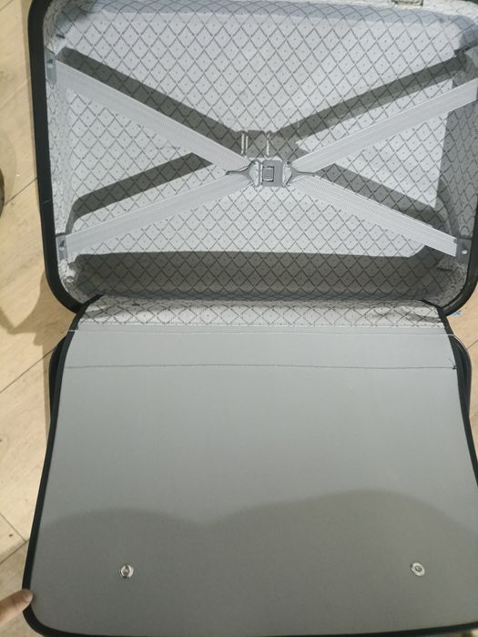 Troller Mediu ca nou.