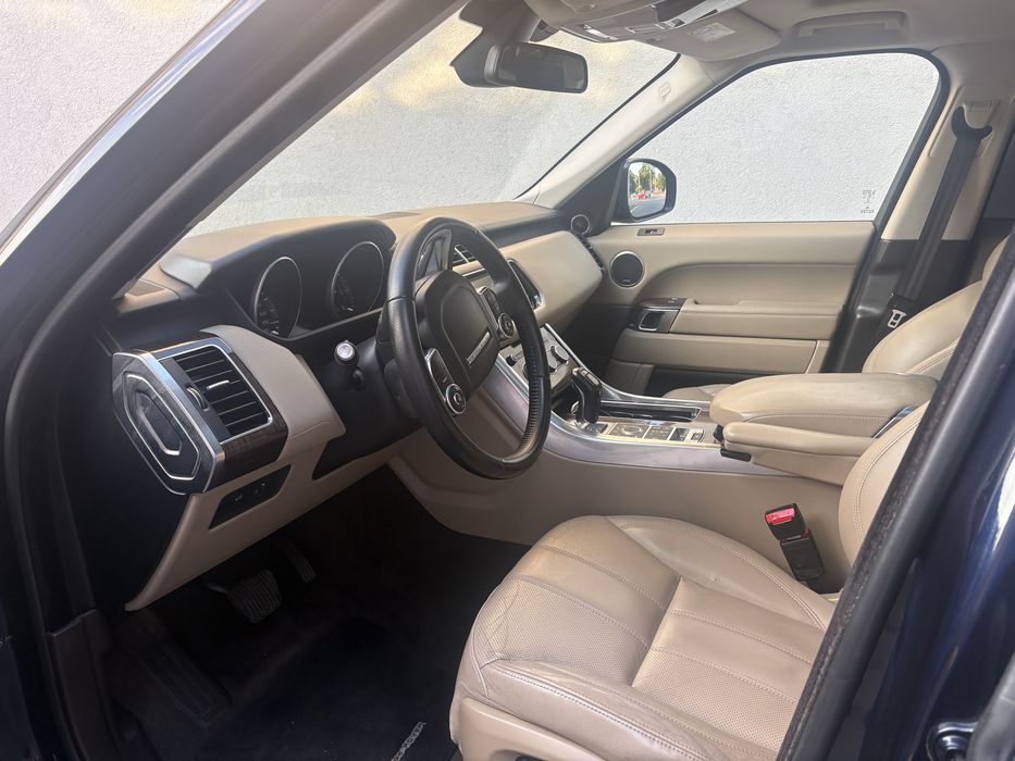 Range Rover Sport variante imobiliare sau auto