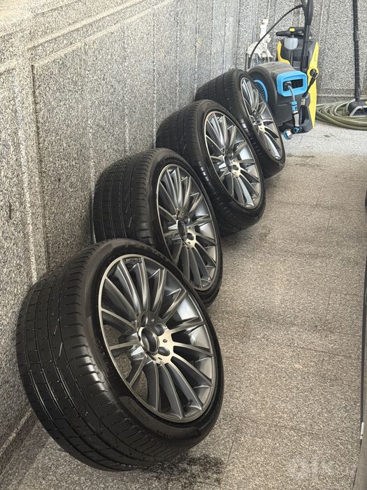 Продаю диски Mercedes-Benz R18 с комплектом шин