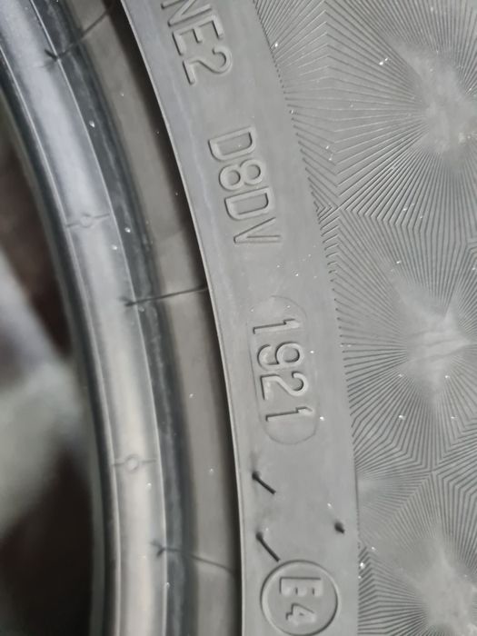4бр.215/55/18 Continental