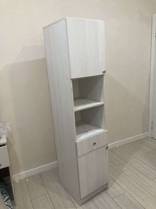 Шкаф маленький, 40х45х180