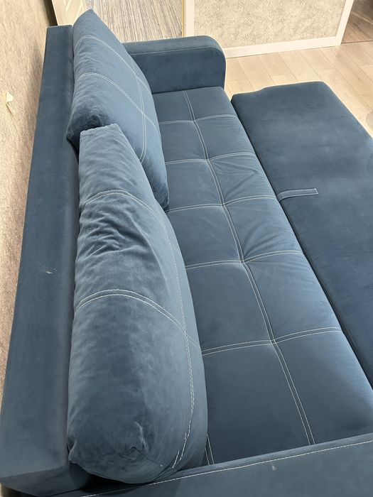 Диван-кровать темно синяя