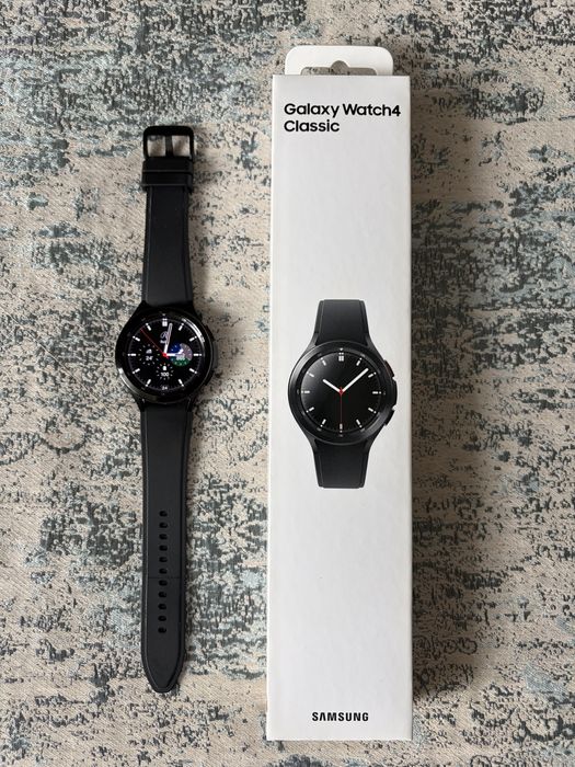 Часы Galaxy watch 4