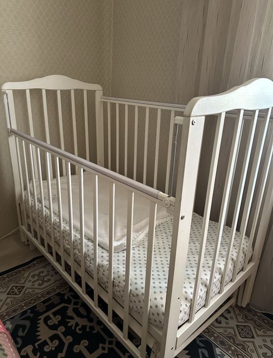 Детская манеж, кроватка