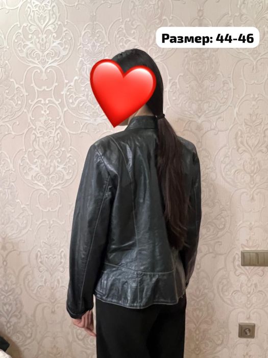 Продам б/у куртки