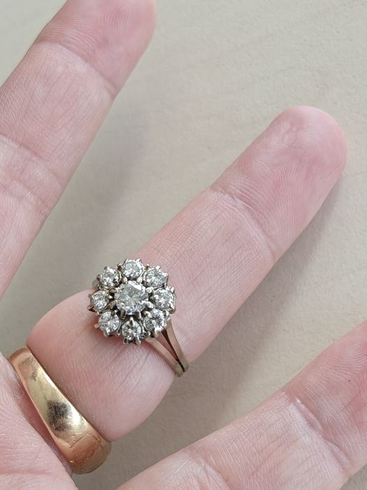 Inel Vechi Aur 18K Diamante Certificat