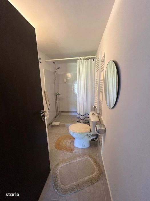 Casă de vânzare în comuna Sălătrucu, județ Argeș.