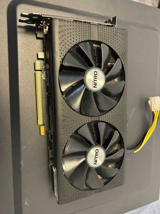 Placă Video Sapphire RX 470 4GB GDDR5 256-bit