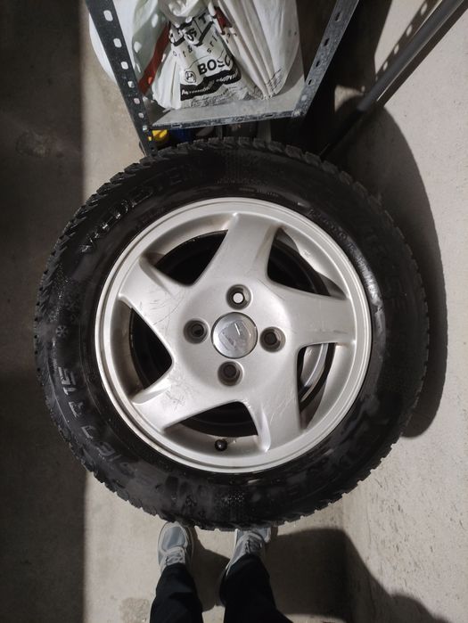 Алуминиеви джанти и зимни гуми 15 (комплект)