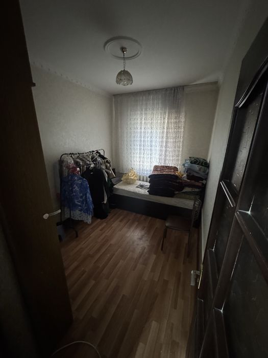 Sebzorda karzinkani orqasida 1 etaj 3 xona