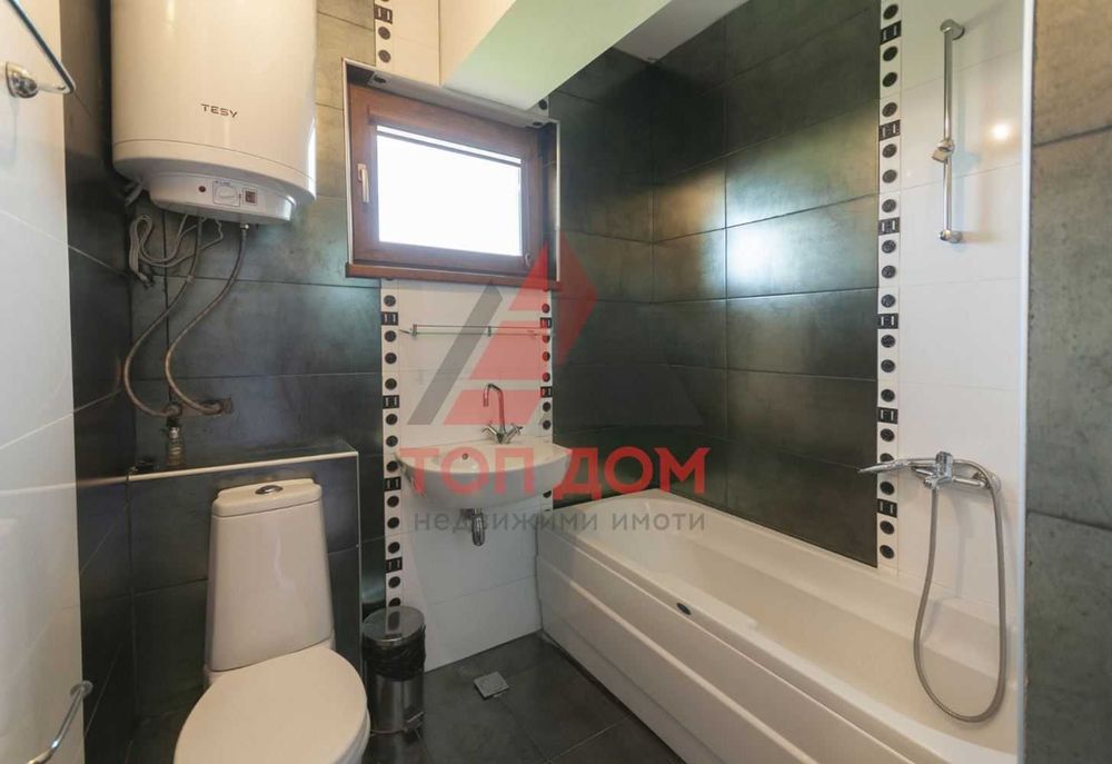 Продава се Къща в Варна, м-т Траката - 210 кв.м за 1881 €/кв.м - Снимка #15