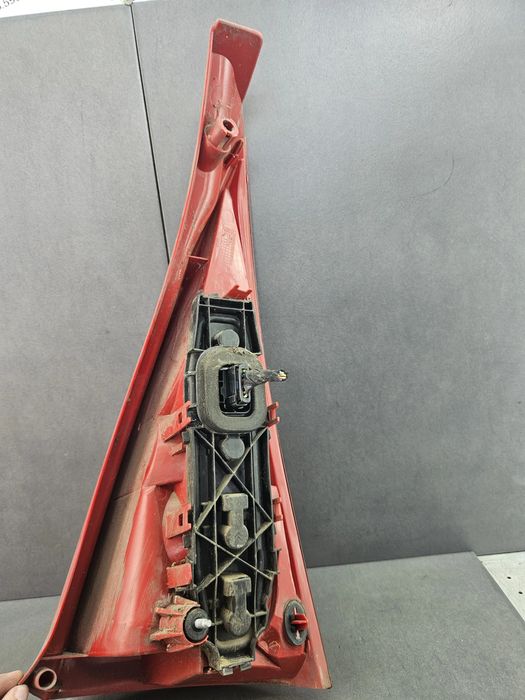 Lampa / Tripla stop stanga pe aripa Citroen C3 2005 1.4 MT (75 hp)