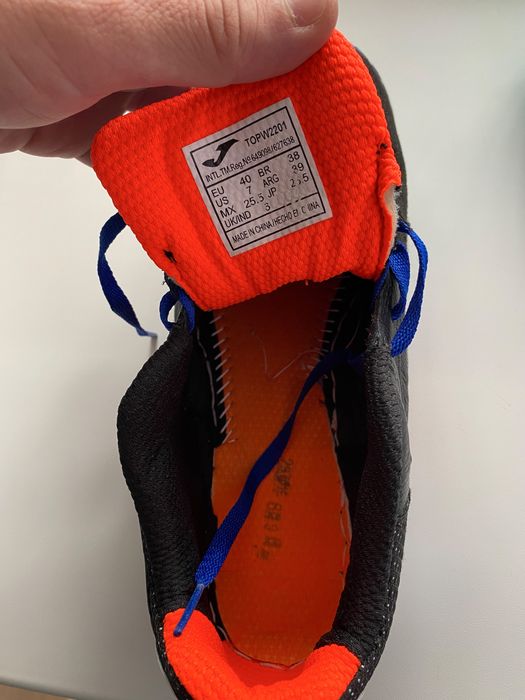 Продам футзалки Joma