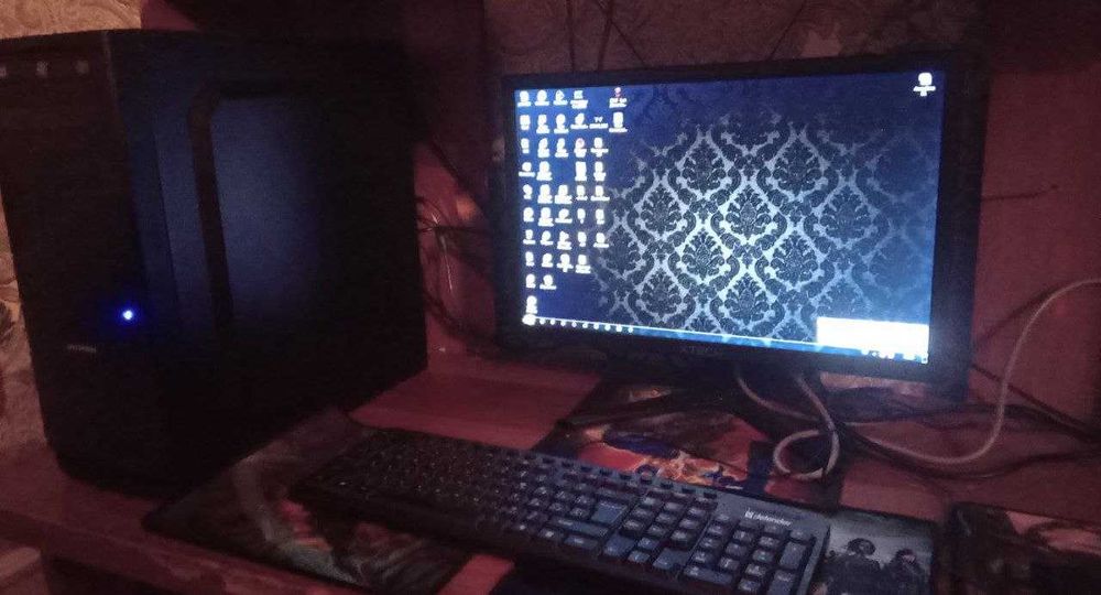 Компютер сатылады.