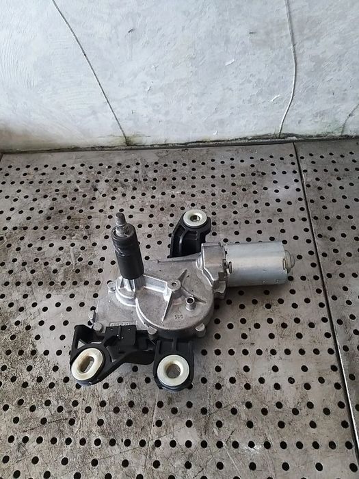 Motoras stergator haion vw golf 6 5k scurt 0390201216 5k6955711b