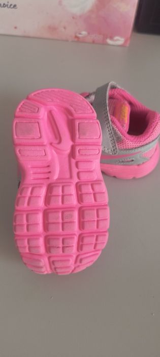 Adidas Nike Bebelusi
