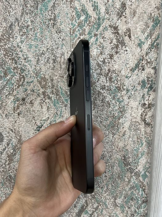 Iphone 16 pro max 99% yomks sim