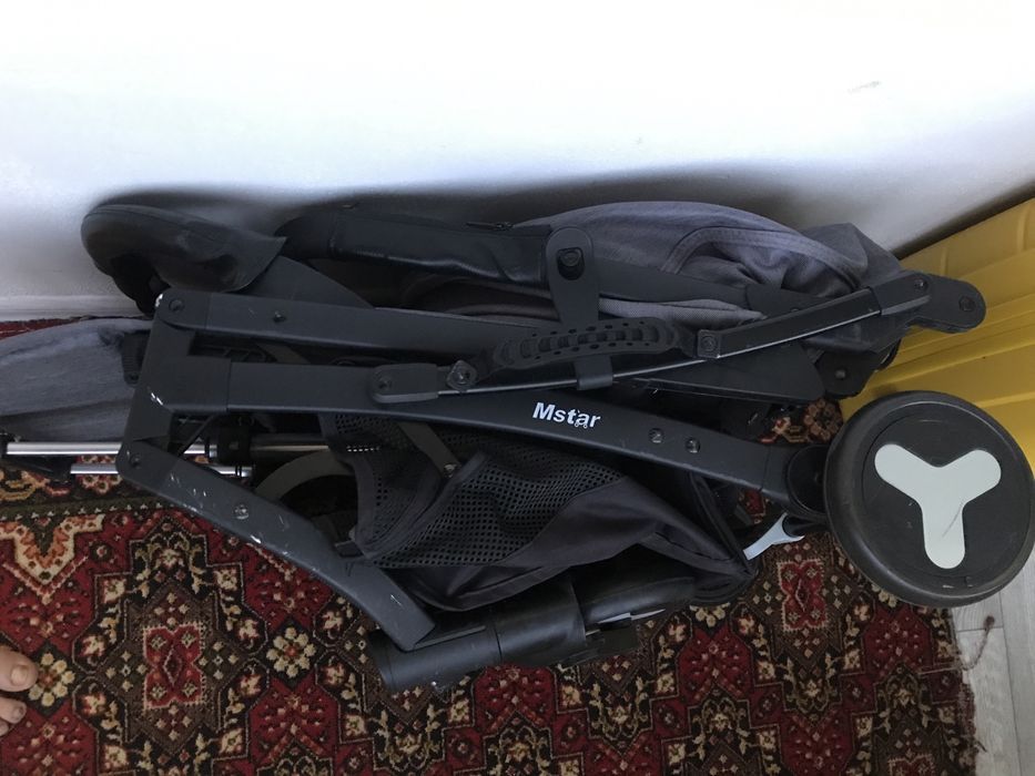 Продам детскую коляску