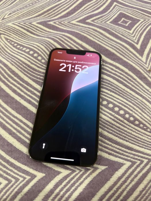 Продам Айфон 13 про 256г