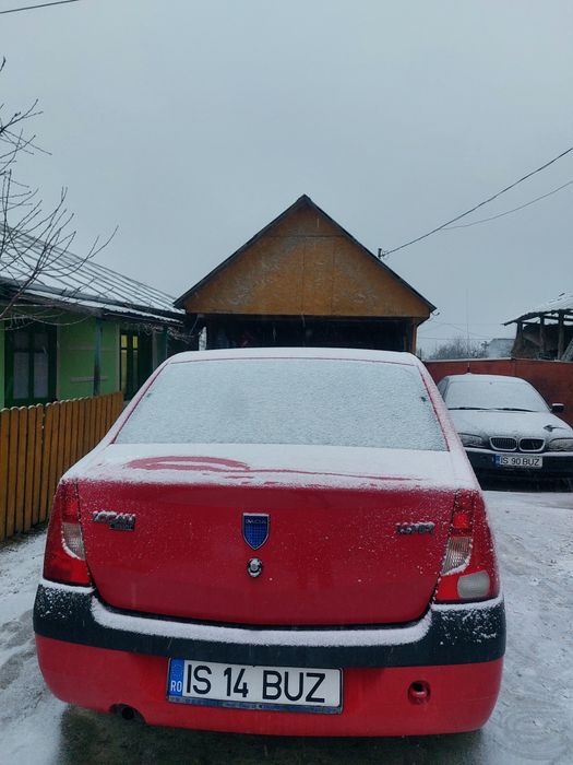 Vând Dacia Logan!