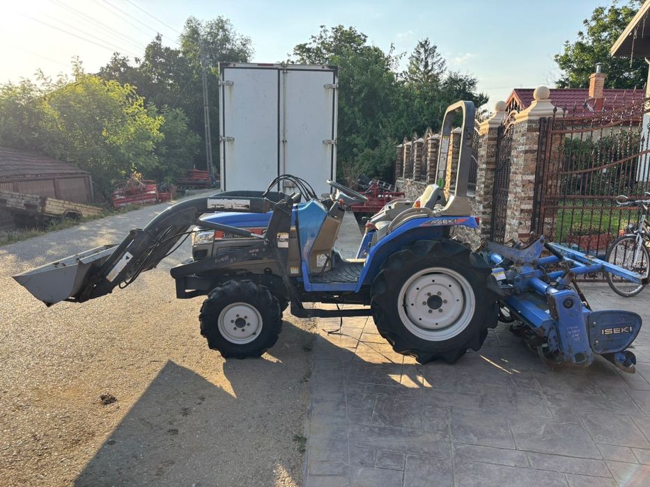 Tractor japonez Iseki Sial Hunter 213 cu încărcător frontal original