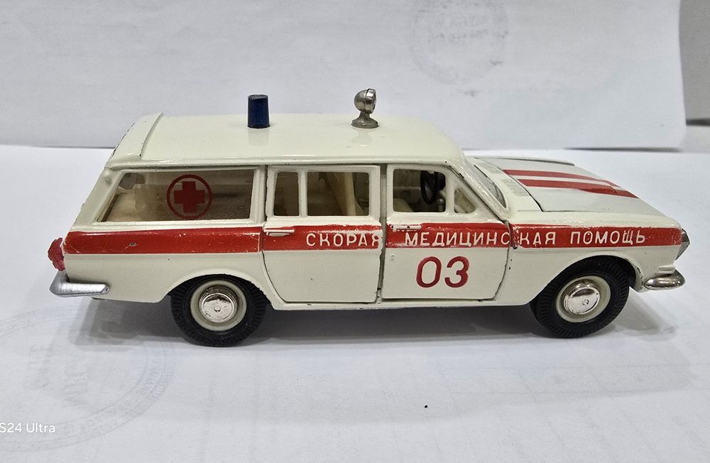 Продам модель Газ-2402